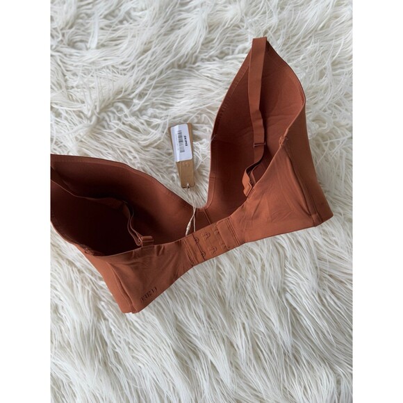 Skims Wireless Form T-shirt Bra Bronze Size 34DDDD - Picture 5 of 12